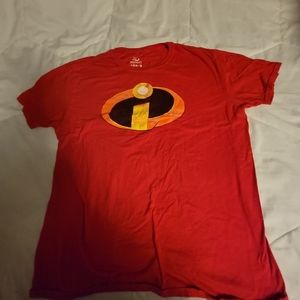 The incredibles 2 mens XL shirt